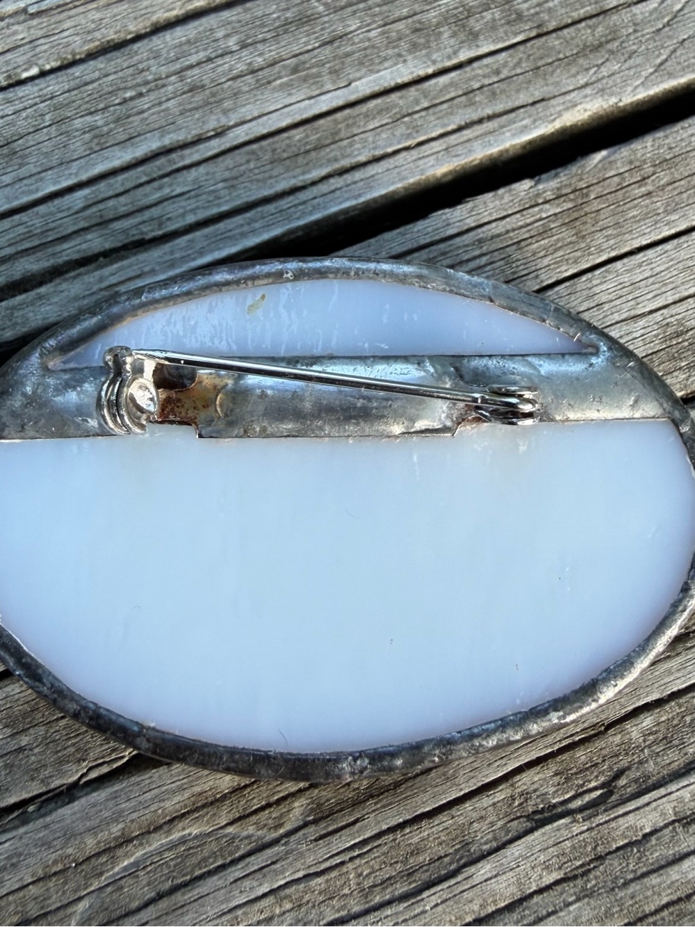 Soldered Metal Oval Dried Flowers Under Glass Over Milk Glass Brooch/Pin 2” - Picture 2 of 16